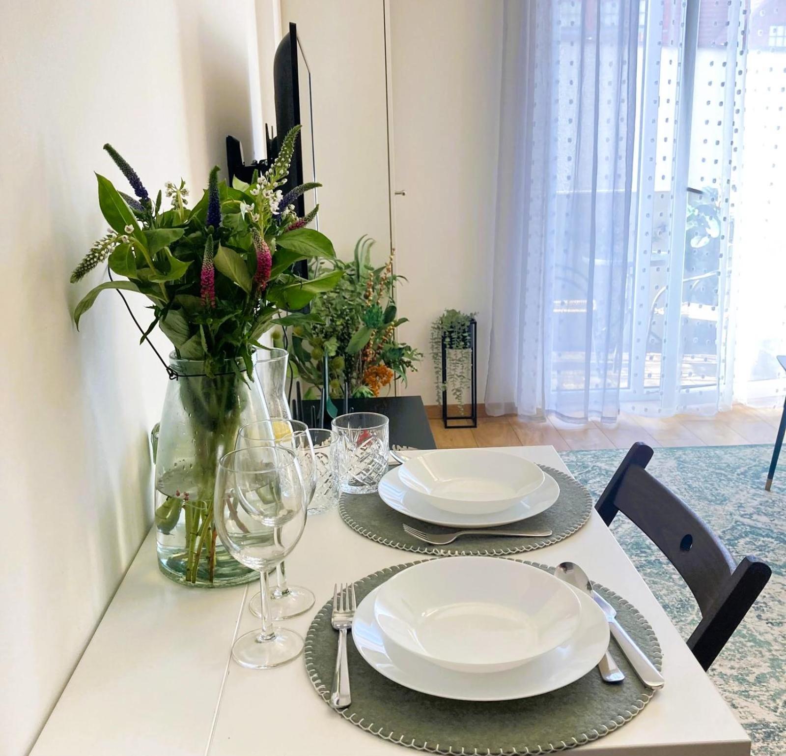 Apartament Na Grobli, Przy Kladce Zwierzynieckiej Wrocław Exteriör bild